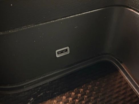 Used 2022 RAM 1500 Tradesman w/ Tradesman Group image 32