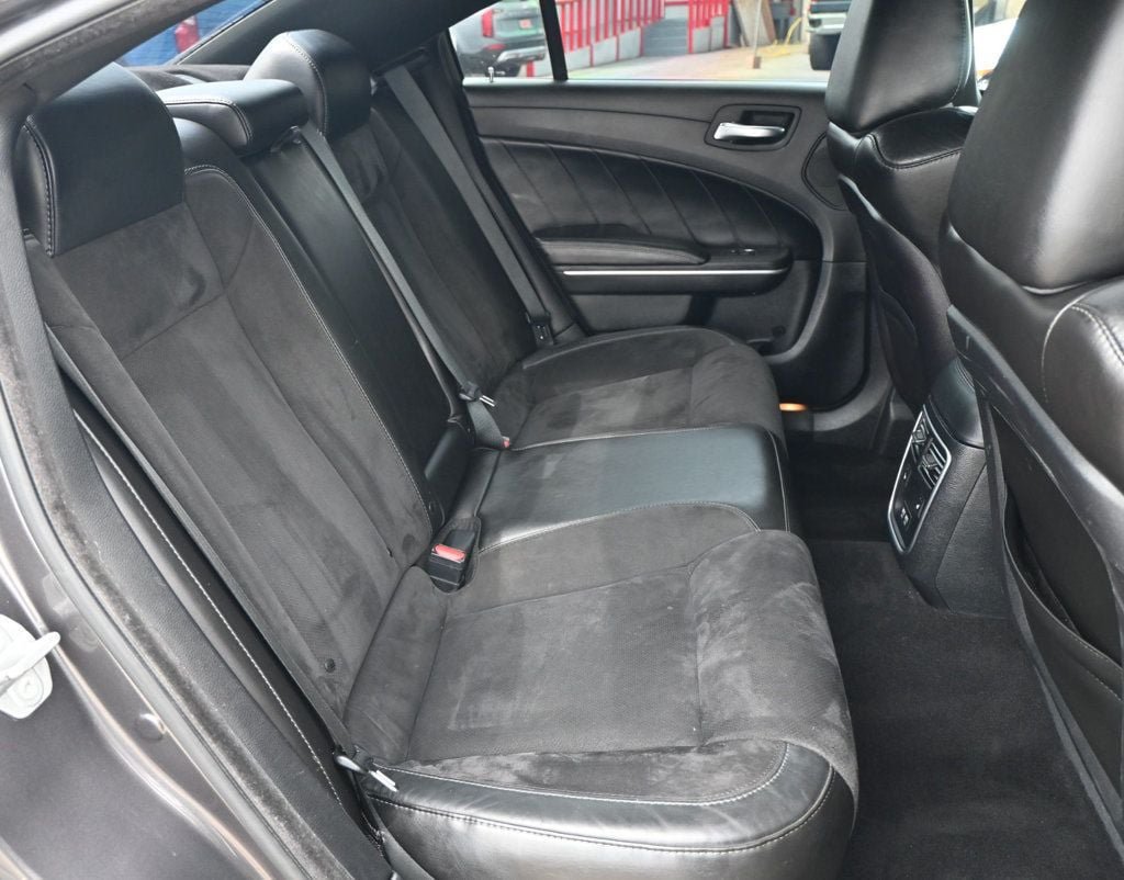 Used 2021 Dodge Charger Scat Pack w/ Dynamics Package RWD image 18