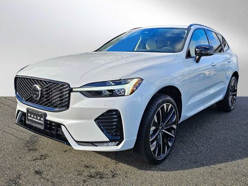 New 2026 Volvo XC60 B5 Ultra w/ Protection Package Premier image 7