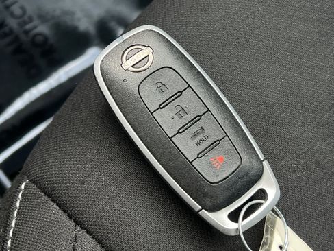 Used 2025 Nissan Sentra SV FWD image 24