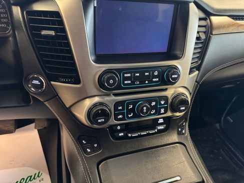 Used 2019 GMC Yukon Denali w/ Denali Ultimate Package image 15
