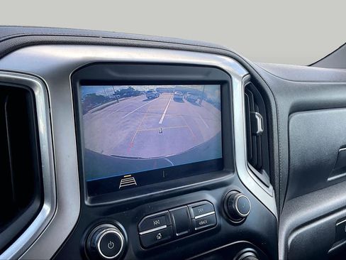 Used 2020 Chevrolet Silverado 1500 LT RWD image 26