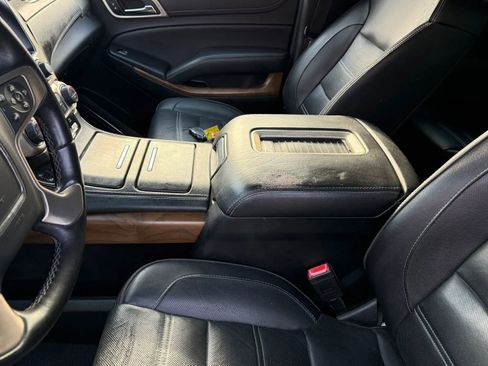 Used 2020 GMC Yukon XL Denali image 18