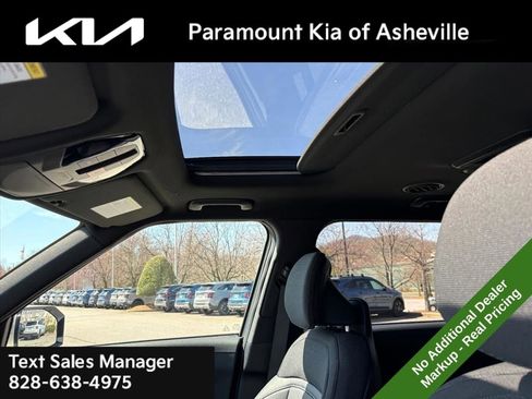 New 2027 Kia Telluride S image 14