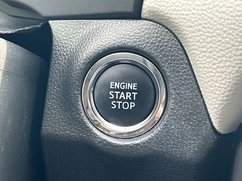 Used 2023 Toyota RAV4 XLE Premium FWD image 40