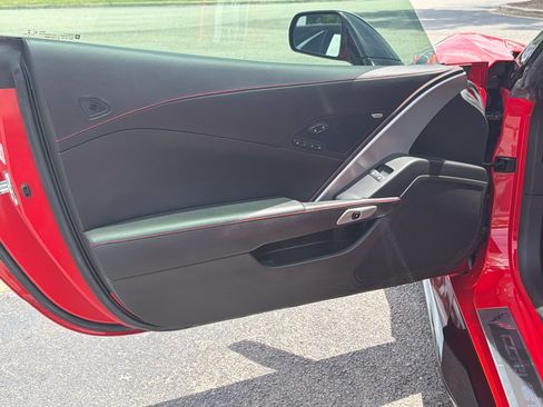 Used 2017 Chevrolet Corvette Grand Sport RWD image 16
