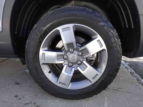 Certified 2024 Honda Ridgeline RTL image 9