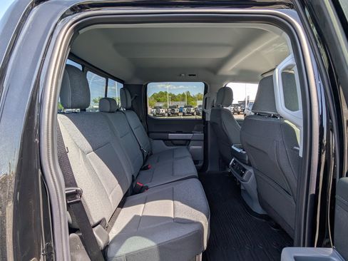 New 2025 Ford F150 XLT w/ Equipment Group 303A High image 9