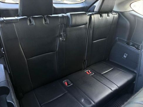 Certified 2021 Toyota Highlander XLE AWD/4WD image 23