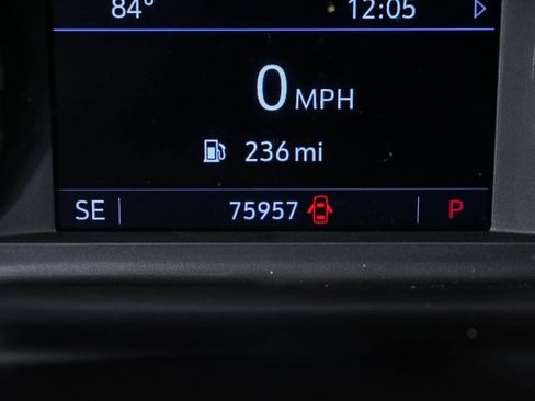 Used 2021 Chevrolet Tahoe LT w/ Luxury Package RWD image 14