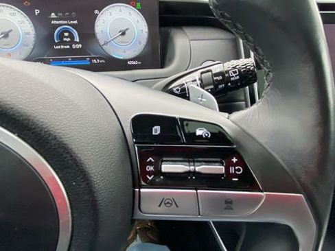 Used 2023 Hyundai Tucson Limited image 23