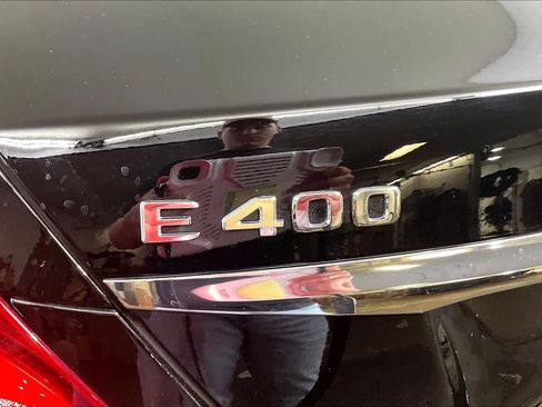 Used 2018 Mercedes-Benz E 400 4MATIC Sedan image 10