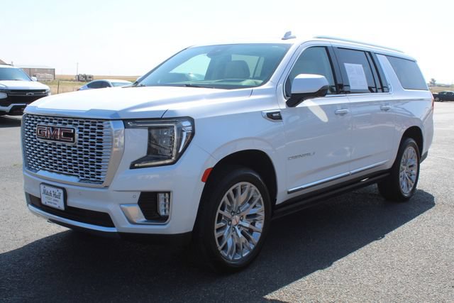 Used 2024 GMC Yukon XL Denali w/ Max Trailering Package AWD/4WD image 10