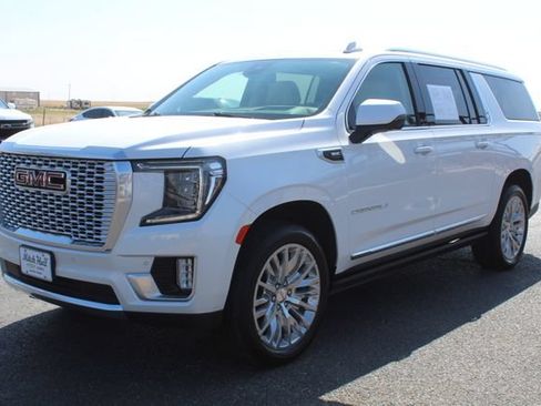 Used 2024 GMC Yukon XL Denali w/ Max Trailering Package AWD/4WD image 10