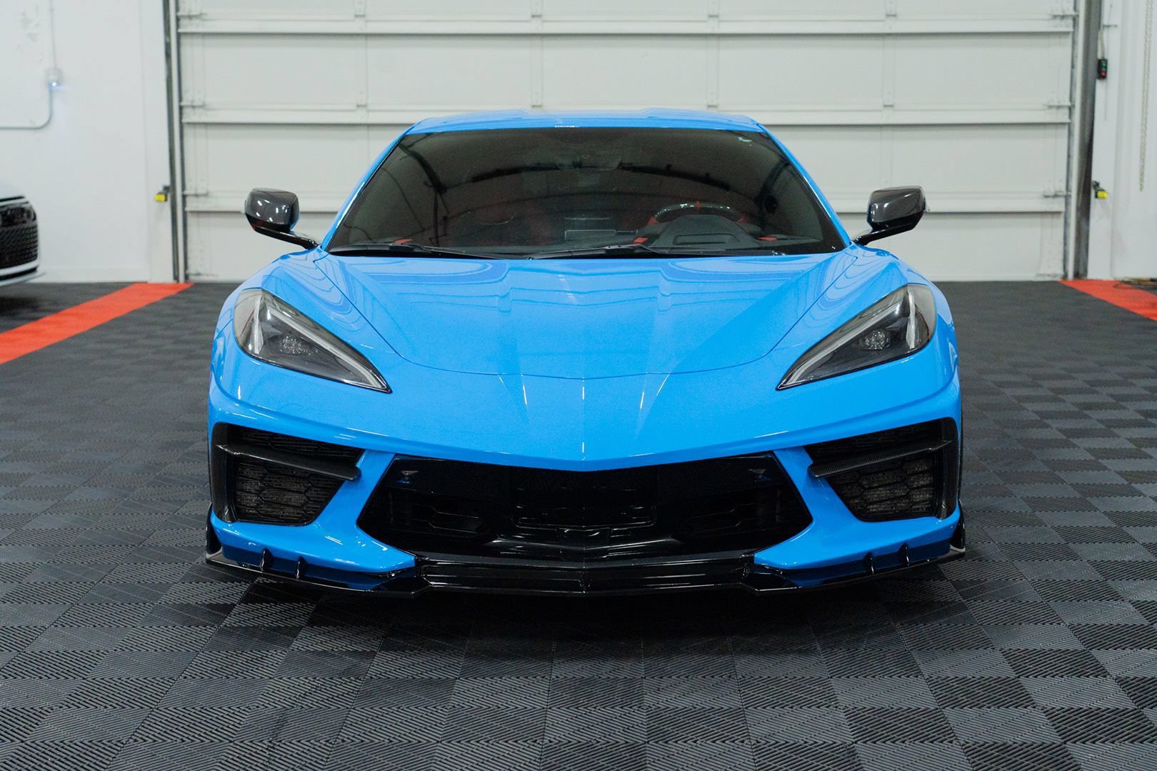 Used 2023 Chevrolet Corvette Stingray Preferred Cpe w/ Z51 Performance Package RWD image 2