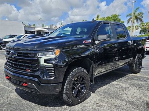 Used 2022 Chevrolet Silverado 1500 LT Trail Boss image 2