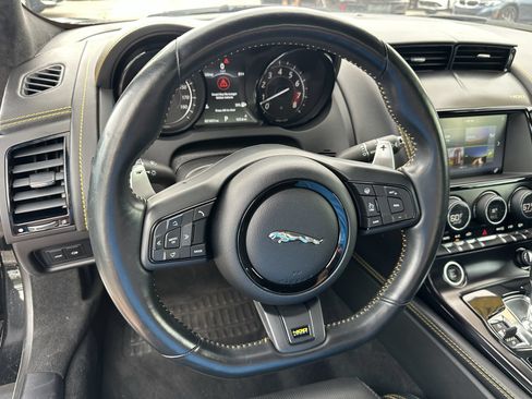 Used 2018 Jaguar F-TYPE 400 Sport RWD image 17