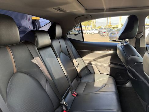 Used 2020 Toyota Camry XLE w/ Driver Assist Package FWD image 18