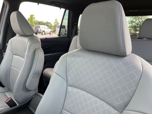 Certified 2019 Honda Passport Touring image 24