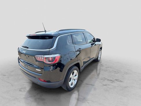 Used 2020 Jeep Compass Latitude w/ Popular Equipment Group AWD/4WD image 6
