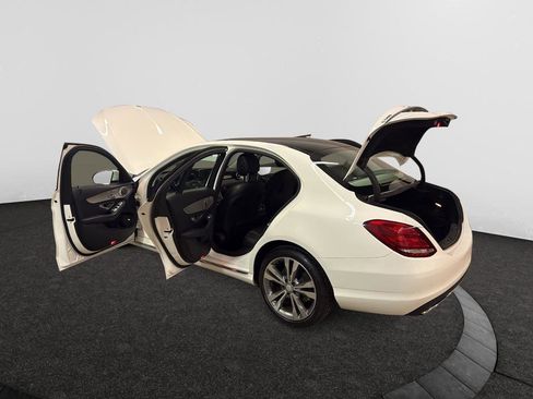 Used 2015 Mercedes-Benz C 300 4MATIC Sedan image 10