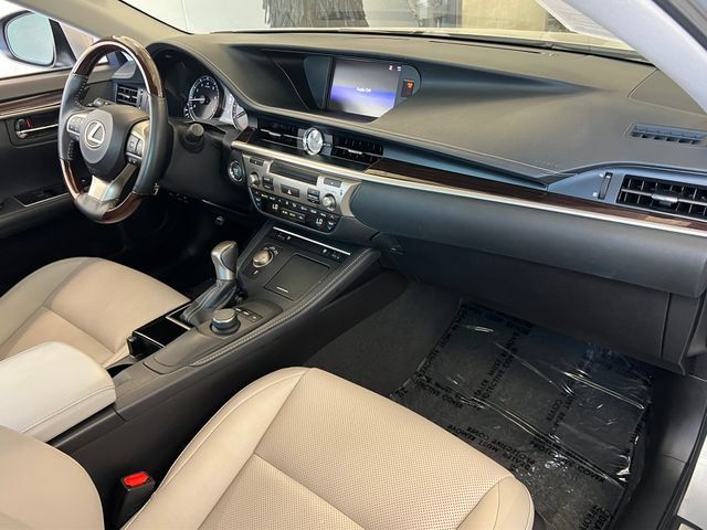 Used 2018 Lexus ES 350 w/ Premier Package FWD image 41