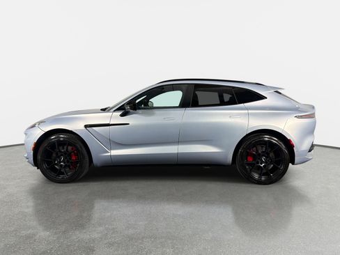 Used 2023 Aston Martin DBX AWD/4WD image 38