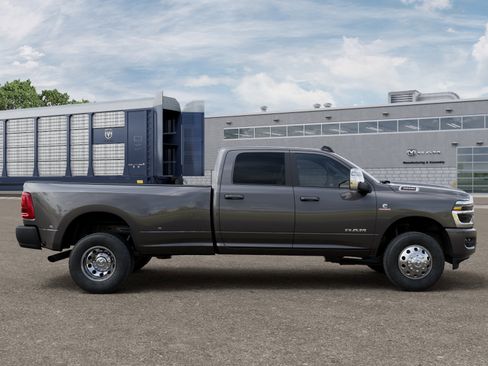 New 2026 RAM 3500 Laramie image 35
