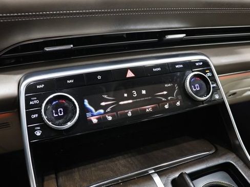 Used 2023 Genesis GV80 3.5T Advanced + w/ Cargo Package AWD/4WD image 30