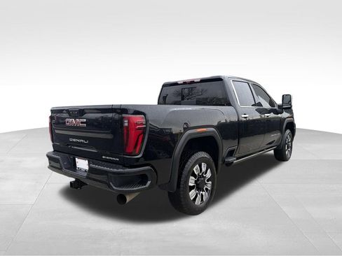 Used 2024 GMC Sierra 2500 Denali w/ Denali Reserve Package image 3