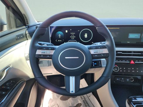 New 2026 Hyundai Tucson Limited image 13