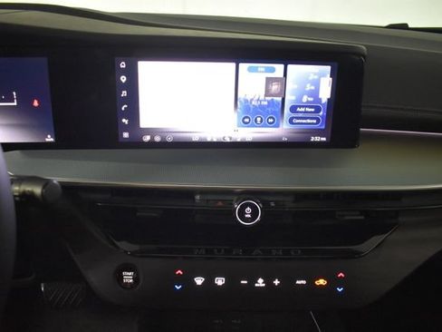 Used 2025 Nissan Murano SL AWD/4WD image 19