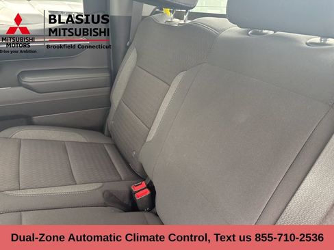 Used 2024 Chevrolet Silverado 1500 LT image 17