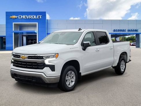 Certified 2025 Chevrolet Silverado 1500 LT RWD image 2