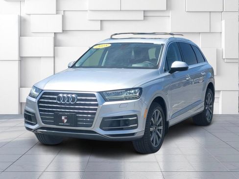 Used 2018 Audi Q7 3.0T Prestige w/ Prestige Package AWD/4WD image 3