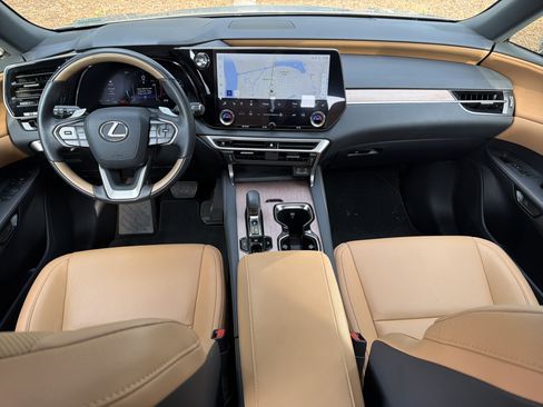 Used 2026 Lexus RX 350 Premium w/ Accessory Package (Z1) FWD image 32