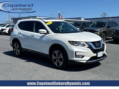 Used 2017 Nissan Rogue SL w/ SL Premium Package