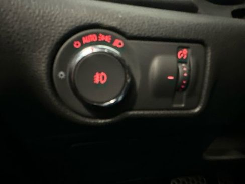 Used 2019 Buick Cascada Sport Touring image 25