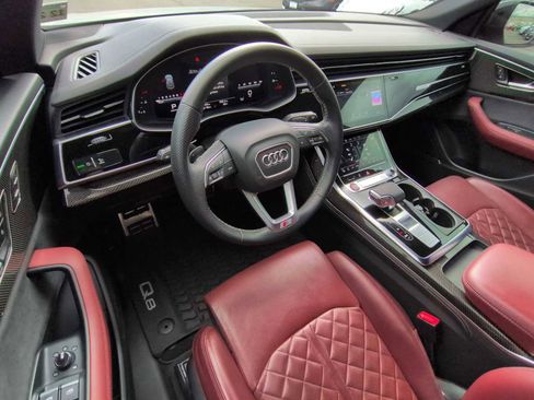 Used 2023 Audi SQ8 Premium Plus w/ Carbon Optic Package AWD/4WD image 10