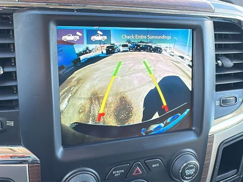 Used 2018 RAM 2500 Laramie w/ Convenience Group image 22