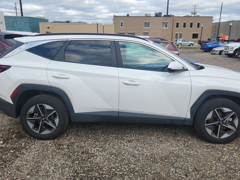 Used 2025 Hyundai Tucson SEL AWD/4WD image 3