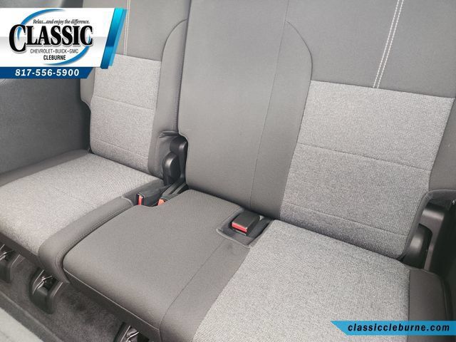 Used 2025 GMC Acadia Elevation FWD image 30