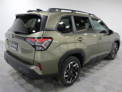 New 2026 Subaru Forester Premium AWD/4WD image 26