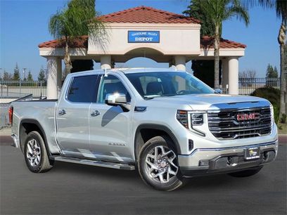 Used 2022 GMC Sierra 1500 SLT w/ SLT Premium Package