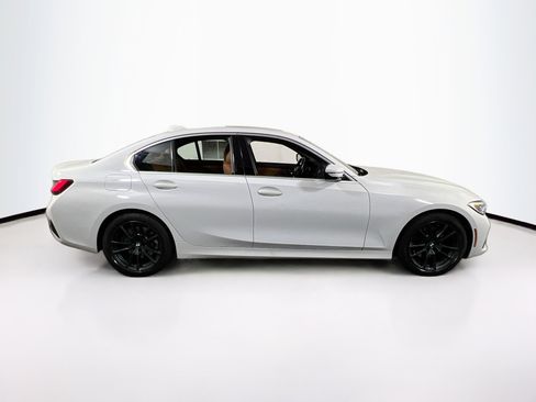 Used 2022 BMW 330i Sedan w/ Premium Package RWD image 4