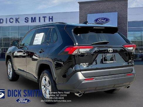 Used 2025 Toyota RAV4 XLE FWD image 4