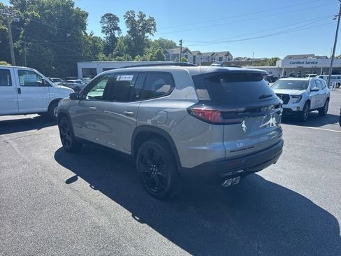 New 2026 GMC Acadia Elevation w/ Black Edition AWD/4WD image 18