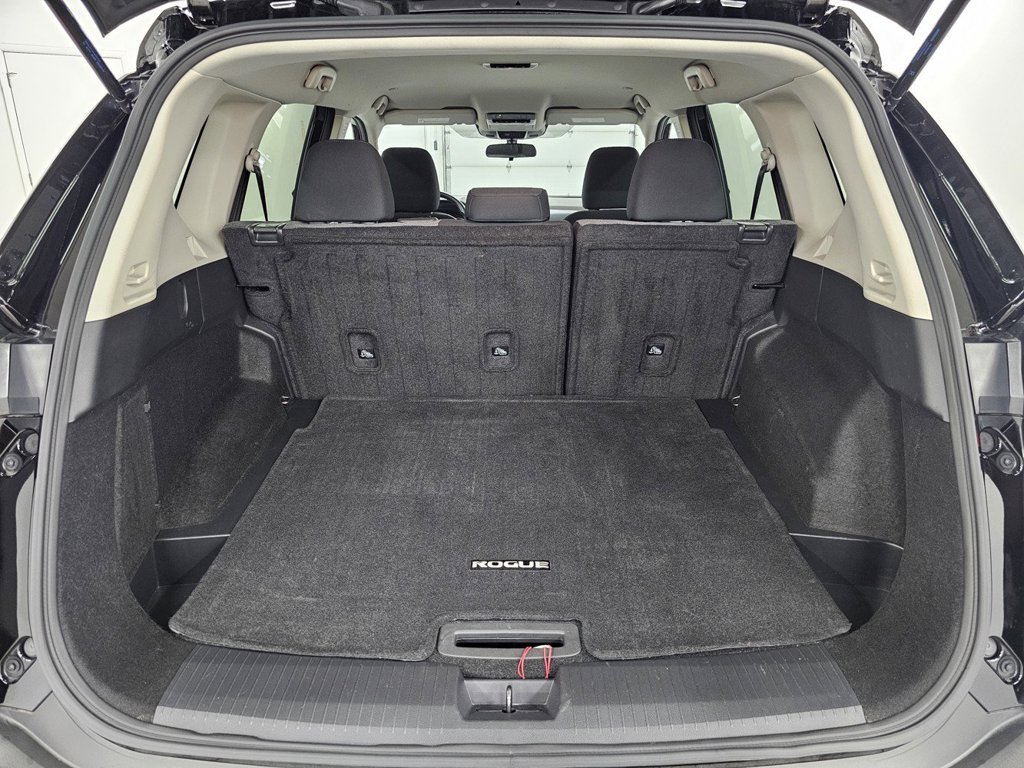 Used 2023 Nissan Rogue SV AWD/4WD image 26