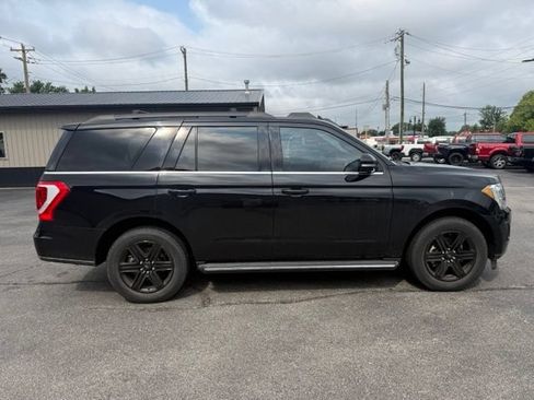 Used 2020 Ford Expedition XLT w/ Equipment Group 202A AWD/4WD image 6