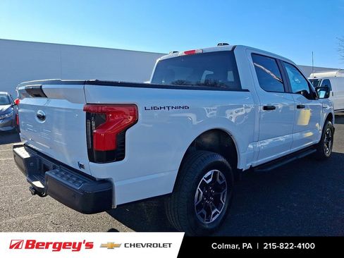 Used 2023 Ford F150 Lightning Pro image 4